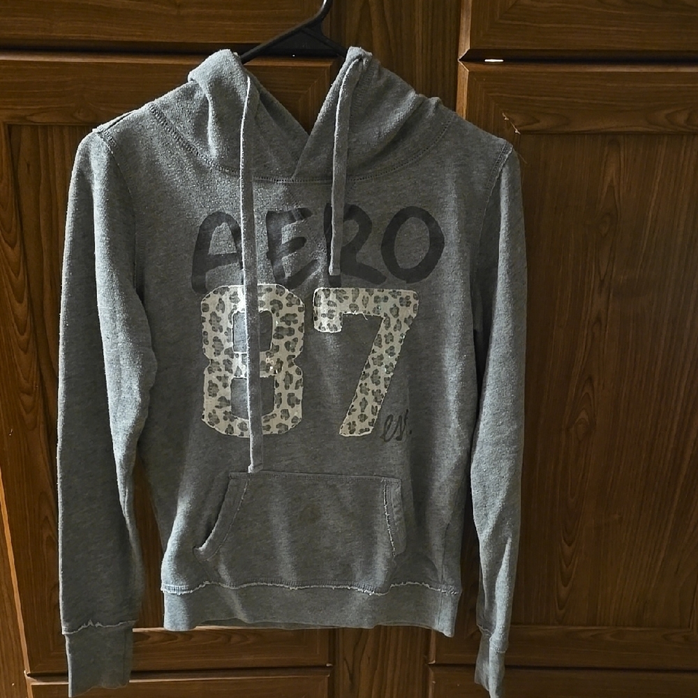 Aeropostale Gray Hoodie with Graphic Design